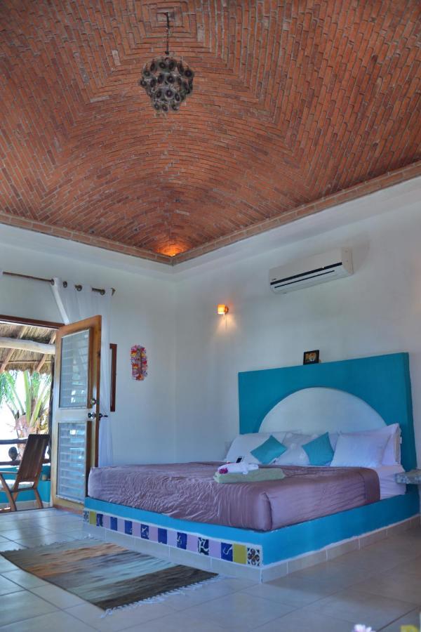 Nacional Beach Club & Bungalows Mahahual Esterno foto