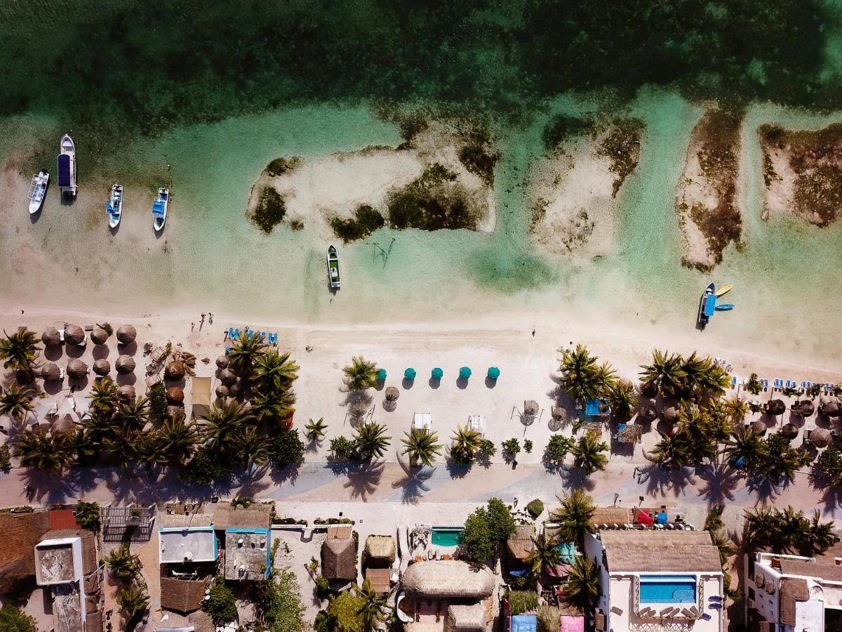 Nacional Beach Club & Bungalows Mahahual Esterno foto