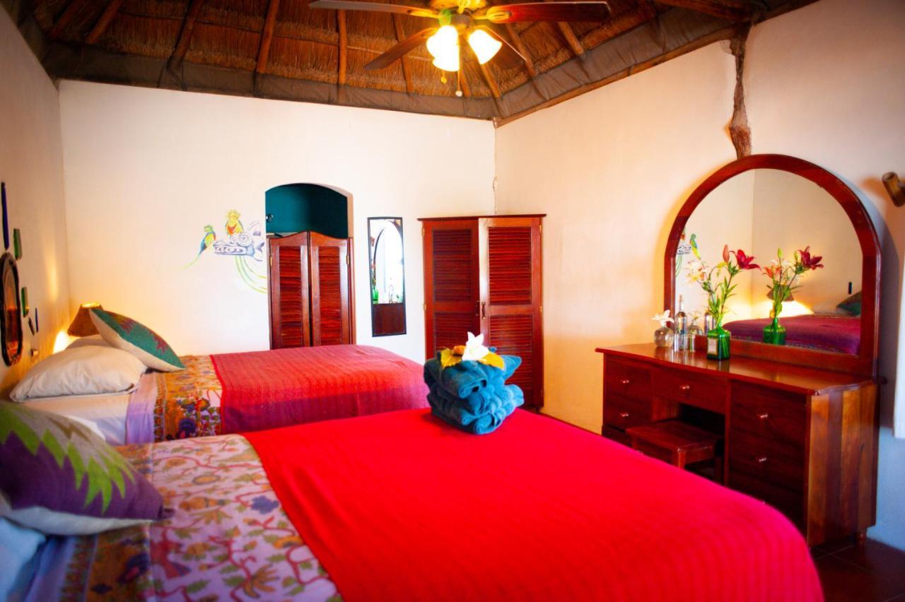 Nacional Beach Club & Bungalows Mahahual Esterno foto
