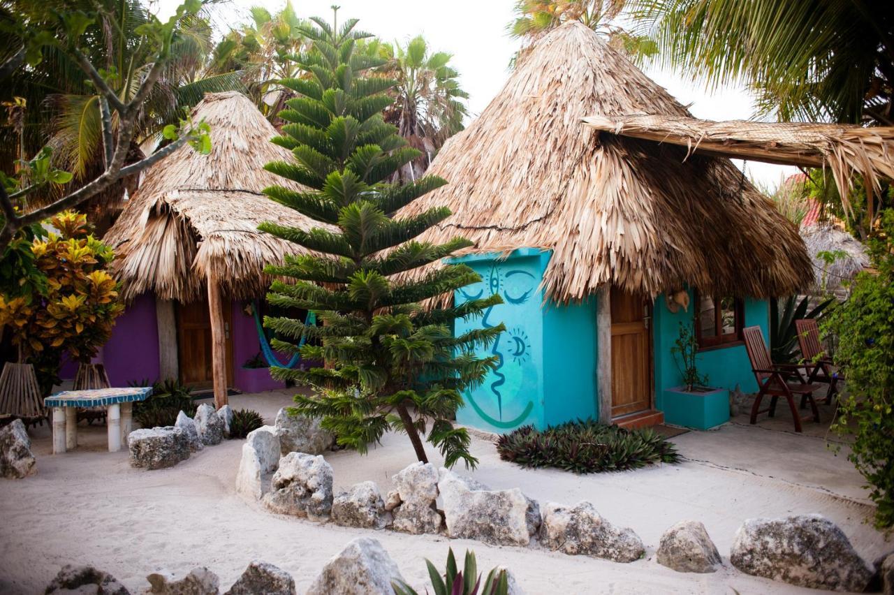 Nacional Beach Club & Bungalows Mahahual Esterno foto