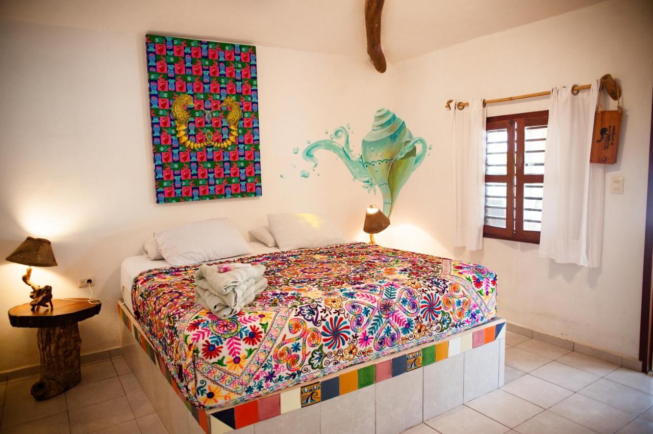 Nacional Beach Club & Bungalows Mahahual Esterno foto